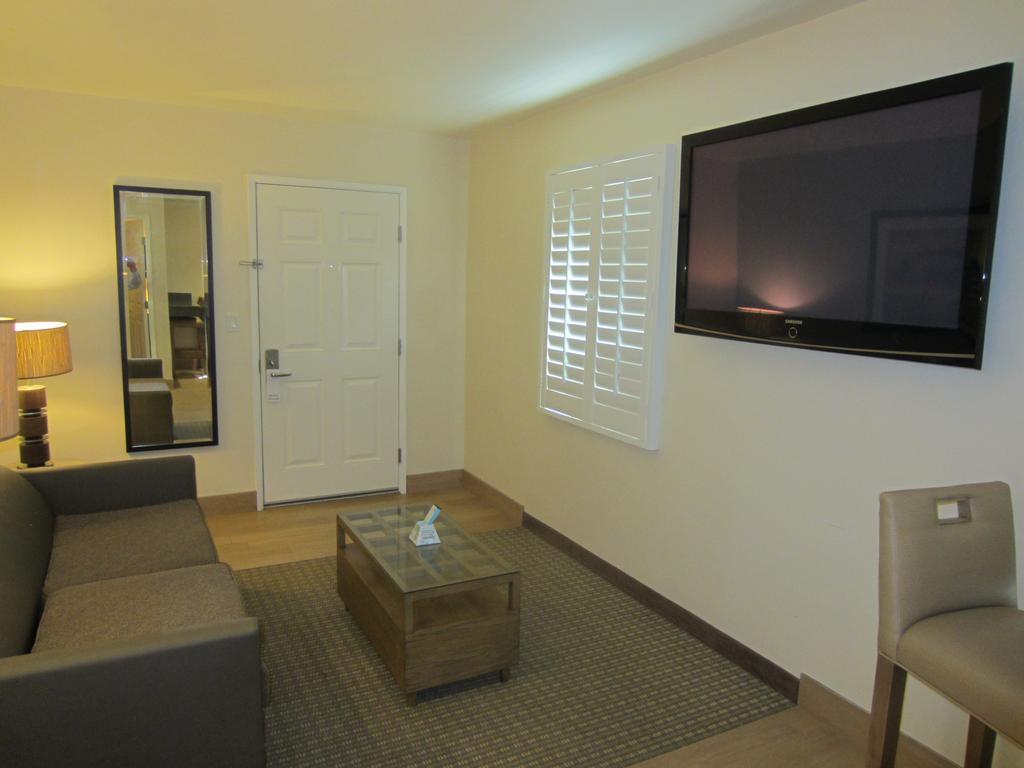 PB Surf Beachside Inn San Diego Exterior foto